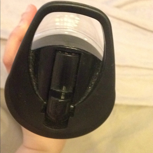 *VS Sport water bottle - Picture 2 of 2